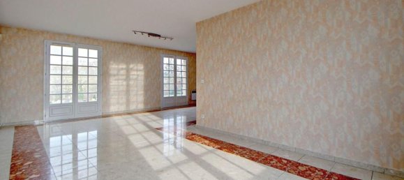 5 bedrooms House in Verneuil-sur-Seine, France No. 151404 7