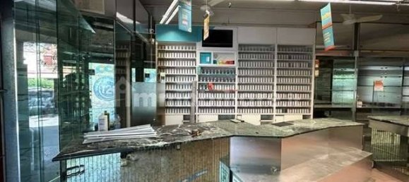 1 room Commercial property in Modena, Italy No. 349752 20