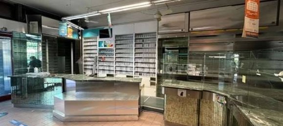 1 room Commercial property in Modena, Italy No. 349752 13