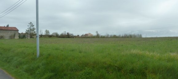  Land in Charente, France No. 287769 3