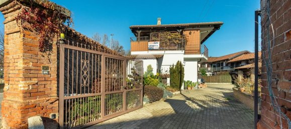 4 rooms House in Alpignano, Italy No. 220968 5