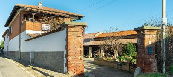 4 rooms House in Alpignano, Italy No. 220968 6