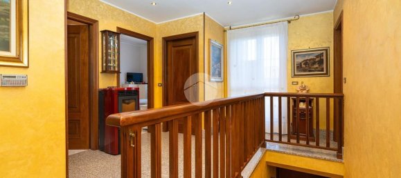 4 rooms House in Alpignano, Italy No. 220968 17