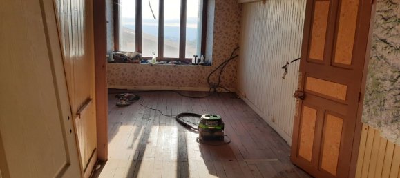 1 bedroom Townhouse in Loire, France No. 285260 3