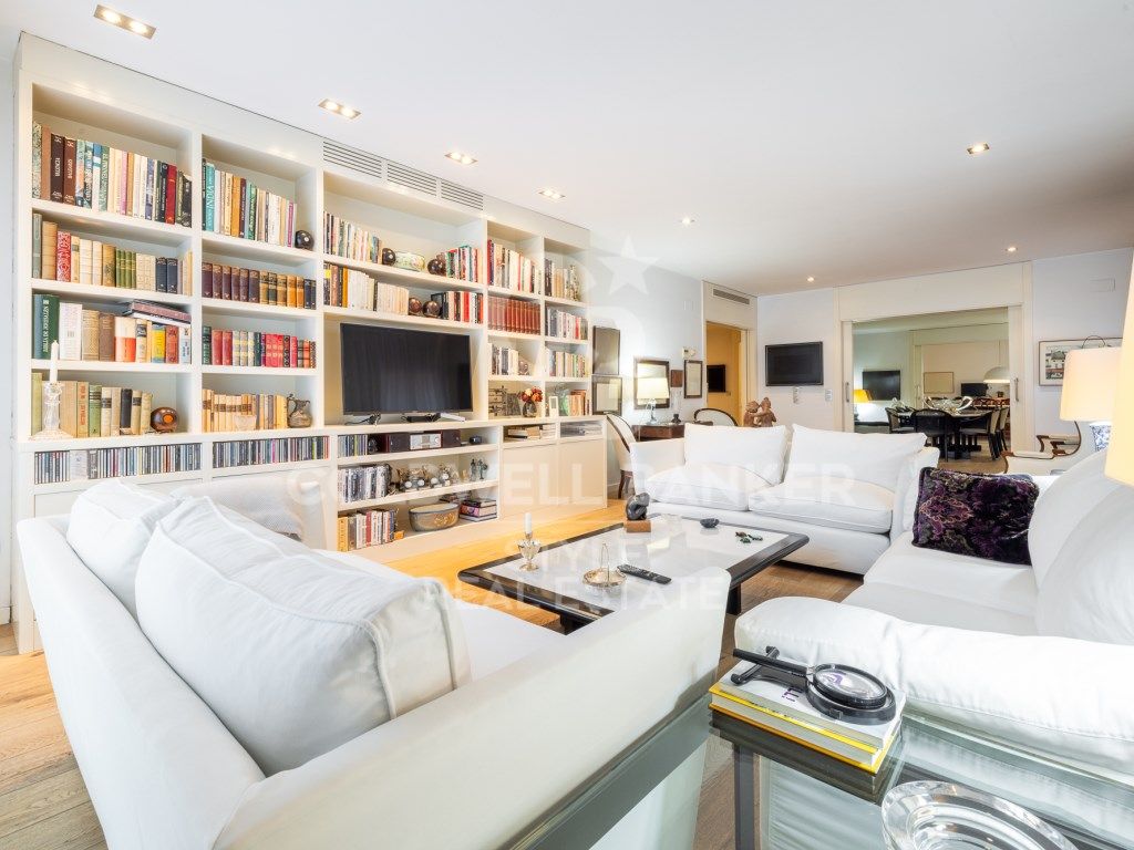 3 bedrooms Apartment in Sabadell, Spain No. 79454