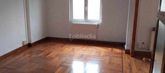 4 bedrooms Apartment in Santander, Spain No. 140066 4