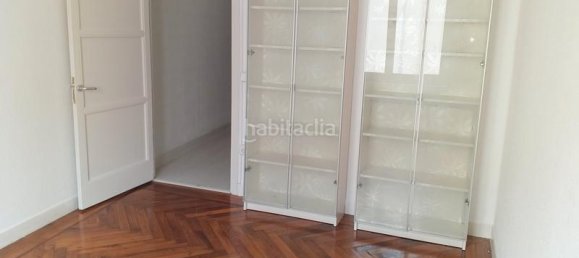 4 bedrooms Apartment in Santander, Spain No. 140066 10