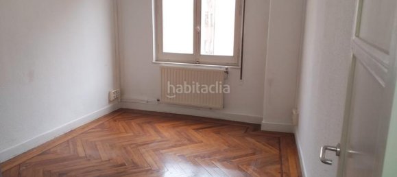 4 bedrooms Apartment in Santander, Spain No. 140066 6