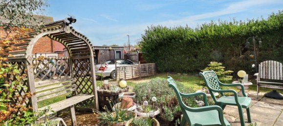 2 bedrooms Bungalow in Croydon, United Kingdom No. 4858 3