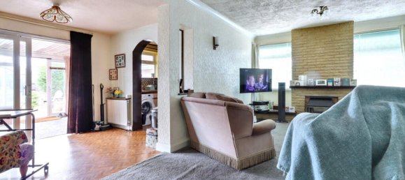 2 bedrooms Bungalow in Croydon, United Kingdom No. 4858 4