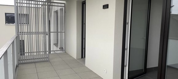 Apartamento de 3 dormitorios en Hesingue, France No. 99716 8