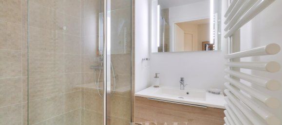 2 Schlafzimmer Doppelhaus in Garches, France, Nr. 141283 13