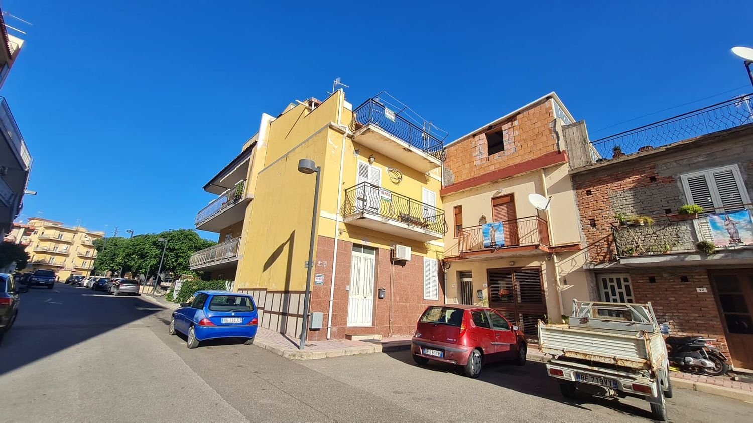 6-Zimmer Haus in Nizza di Sicilia, Italy, Nr. 19611