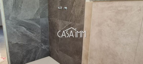 Villa de 5 habitaciónes en Angera, Italy No. 12339 21