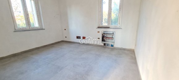 Villa de 5 habitaciónes en Angera, Italy No. 12339 19