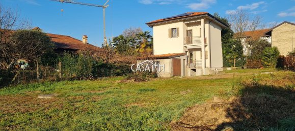 Villa de 5 habitaciónes en Angera, Italy No. 12339 6