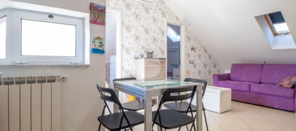 2 Schlafzimmer Wohnung in Imperia, Italy, Nr. 372772 4