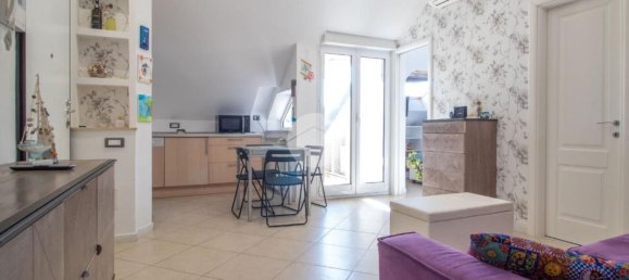 2 Schlafzimmer Wohnung in Imperia, Italy, Nr. 372772 7