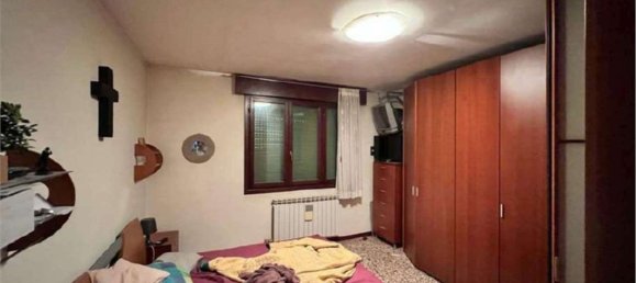 3 rooms Apartment in Venice, Italy No. 15449 13