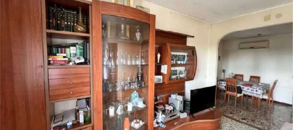 3 rooms Apartment in Venice, Italy No. 15449 7