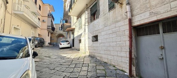 2-salle Appartement à Marano di Napoli, Italy No. 62025 11