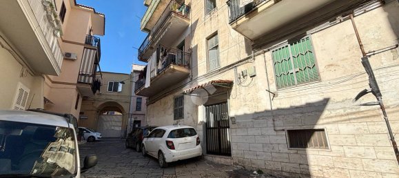 2-salle Appartement à Marano di Napoli, Italy No. 62025 5