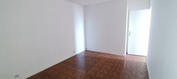 2 bedrooms Apartment in Douai, France No. 245767 9
