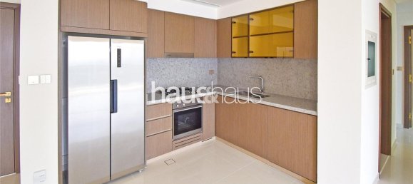 Apartamento de 2 dormitorios en Dubai Harbour, UAE No. 100181 2