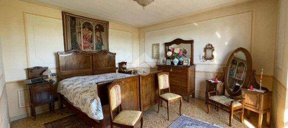 3 Schlafzimmer Villa in Oleggio, Italy, Nr. 345587 16