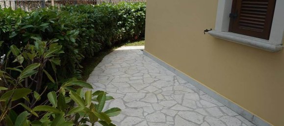 3 rooms House in Sangineto, Italy No. 109744 7