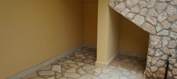 3 rooms House in Sangineto, Italy No. 109744 8