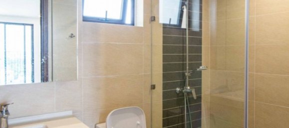 3 bedrooms Apartment in District 10, Vietnam No. 17677 15