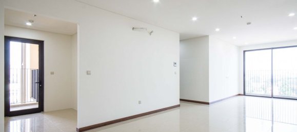 3 bedrooms Apartment in District 10, Vietnam No. 17677 2
