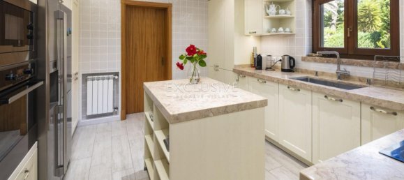 4 bedrooms Villa in Lagos, Portugal No. 7684 11