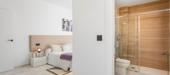 Villa de 3 dormitorios en Benijófar, Spain No. 6601 16