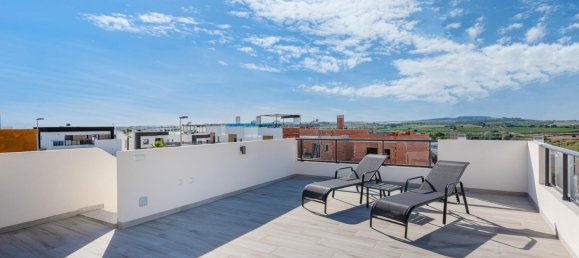 Villa de 3 dormitorios en Benijófar, Spain No. 6601 7