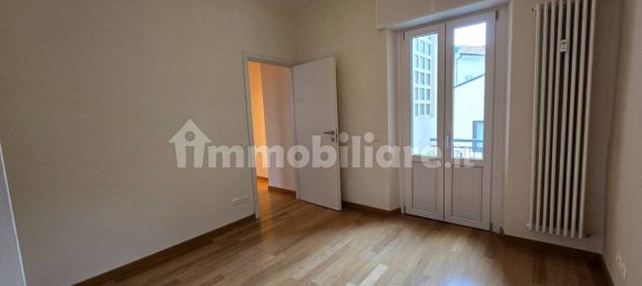 3 bedrooms Apartment in Asti, Italy No. 270119 19