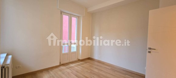 3 bedrooms Apartment in Asti, Italy No. 270119 6