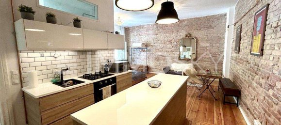 2غرفة شقة في Friedrichshain, Germany رقم 83952 2