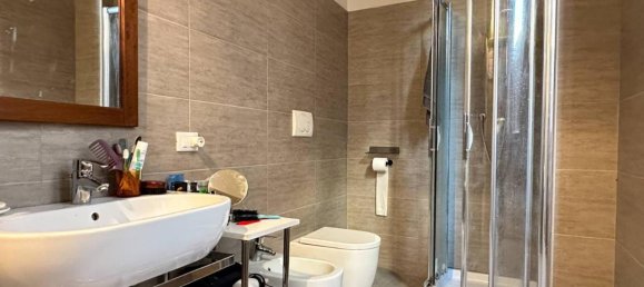 Apartamento de 3 divisões em Pesaro, Italy N.º 114564 18