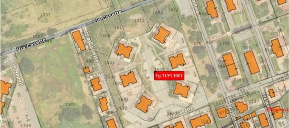 3 rooms Apartment in Albano Laziale, Italy No. 201511 3