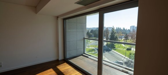 4 Schlafzimmer Wohnung in Lisbon, Portugal, Nr. 332750 10