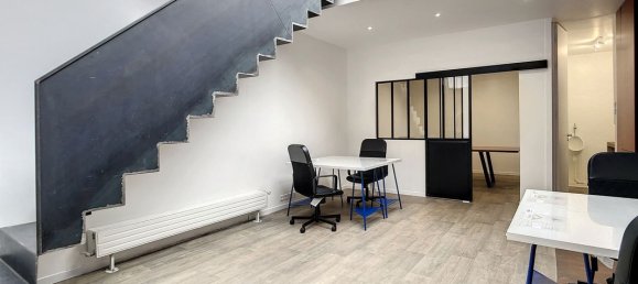 1 bedroom Apartment in Paris, France No. 170802 14