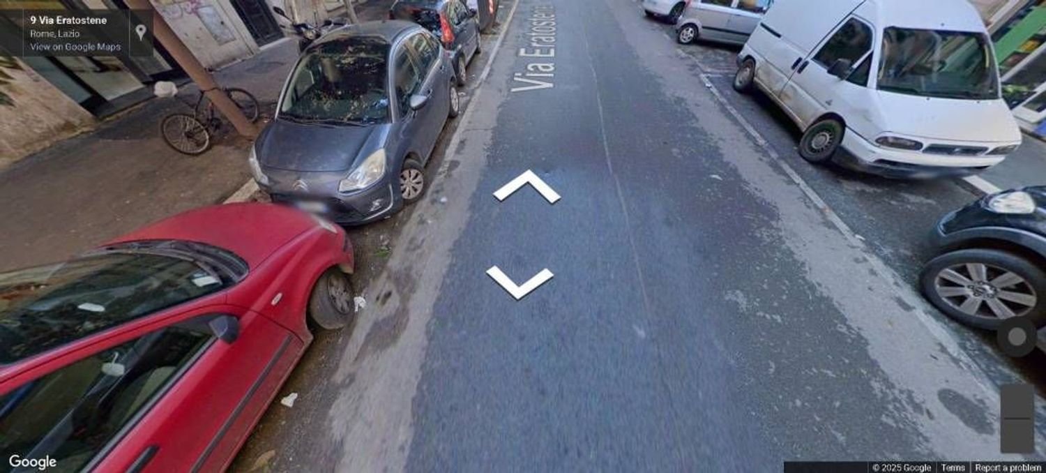 114m² Commercial property in Rome, Italy No. 257614