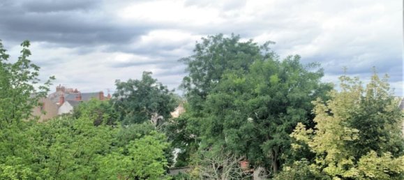 2 bedrooms Apartment in Orleans, France No. 89716 10