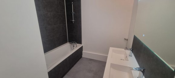 2 bedrooms Apartment in Orleans, France No. 89716 6