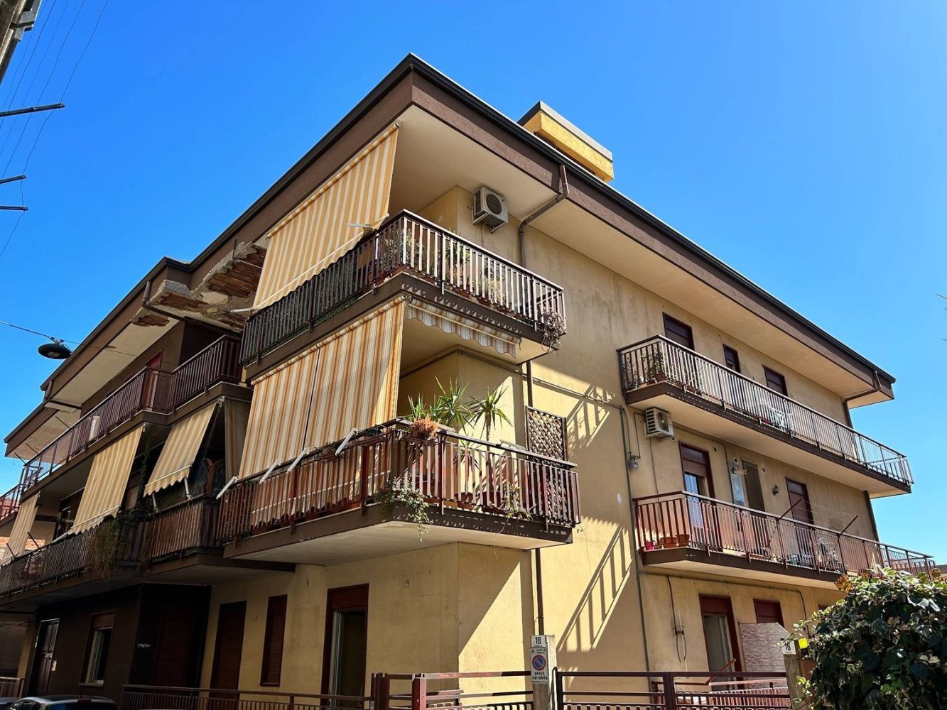 4-Zimmer Wohnung in Paternò, Italy, Nr. 259701