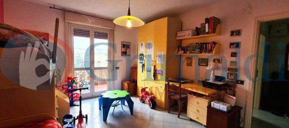 3-Zimmer Wohnung in Perugia, Italy, Nr. 15520 16