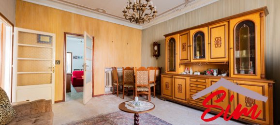 5 bedrooms Villa in Borgolavezzaro, Italy No. 328624 8