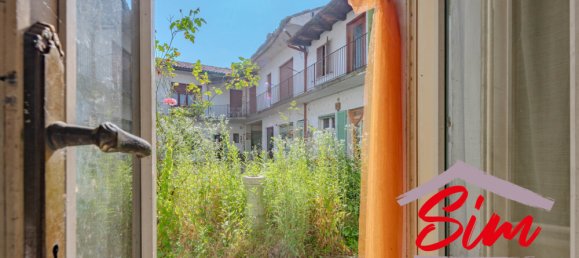 5 bedrooms Villa in Borgolavezzaro, Italy No. 328624 6